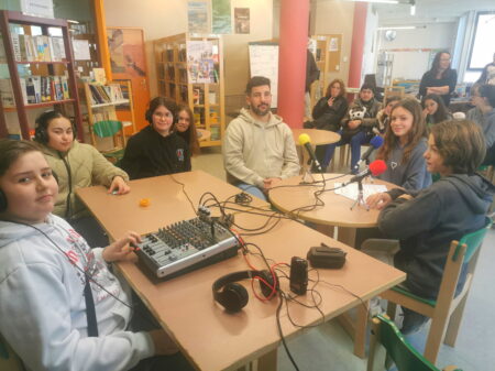 Un coach sportif au micro !